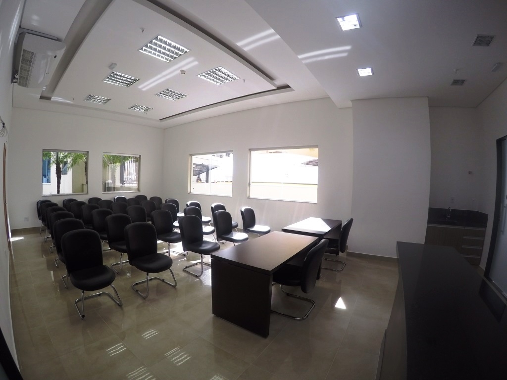 Sala em centro empresarial no Botnico #8