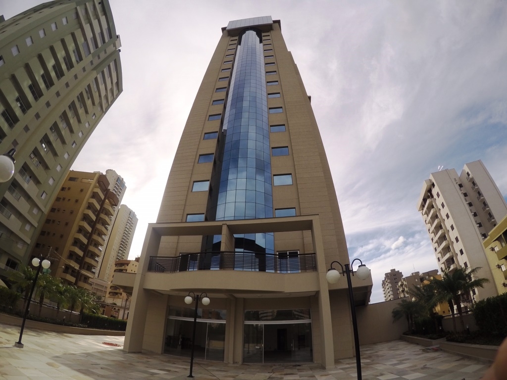 Loja em centro empresarial no Botnico #2