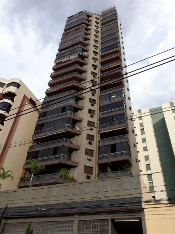 Apartamento, 3 quartos, 167 m² - Foto 1