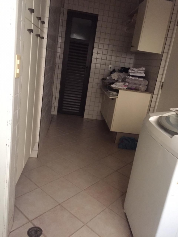 Apartamento à venda com 4 quartos, 182m² - Foto 11