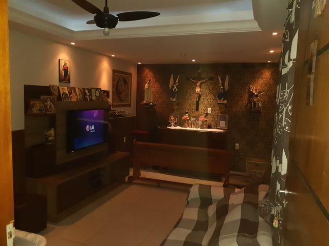 Casa, 3 quartos, 200 m² - Foto 1