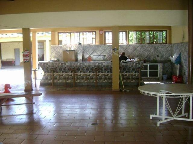 Chácara à venda com 3 quartos, 50m² - Foto 10