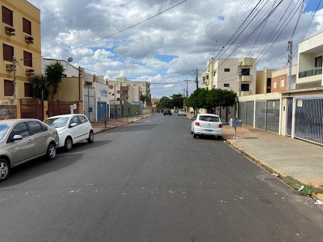 Apartamento à venda com 1 quarto, 42m² - Foto 11