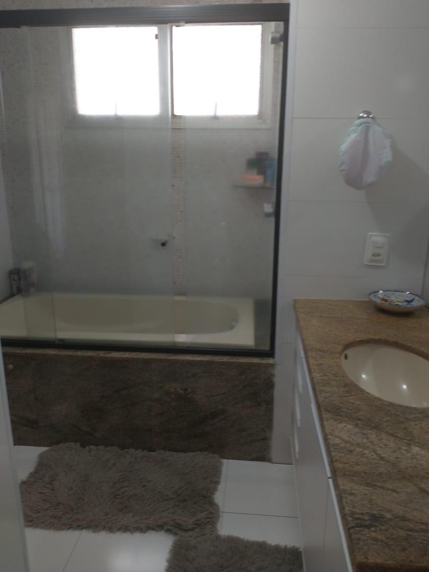 Apto com 3 dorm no Centro #6