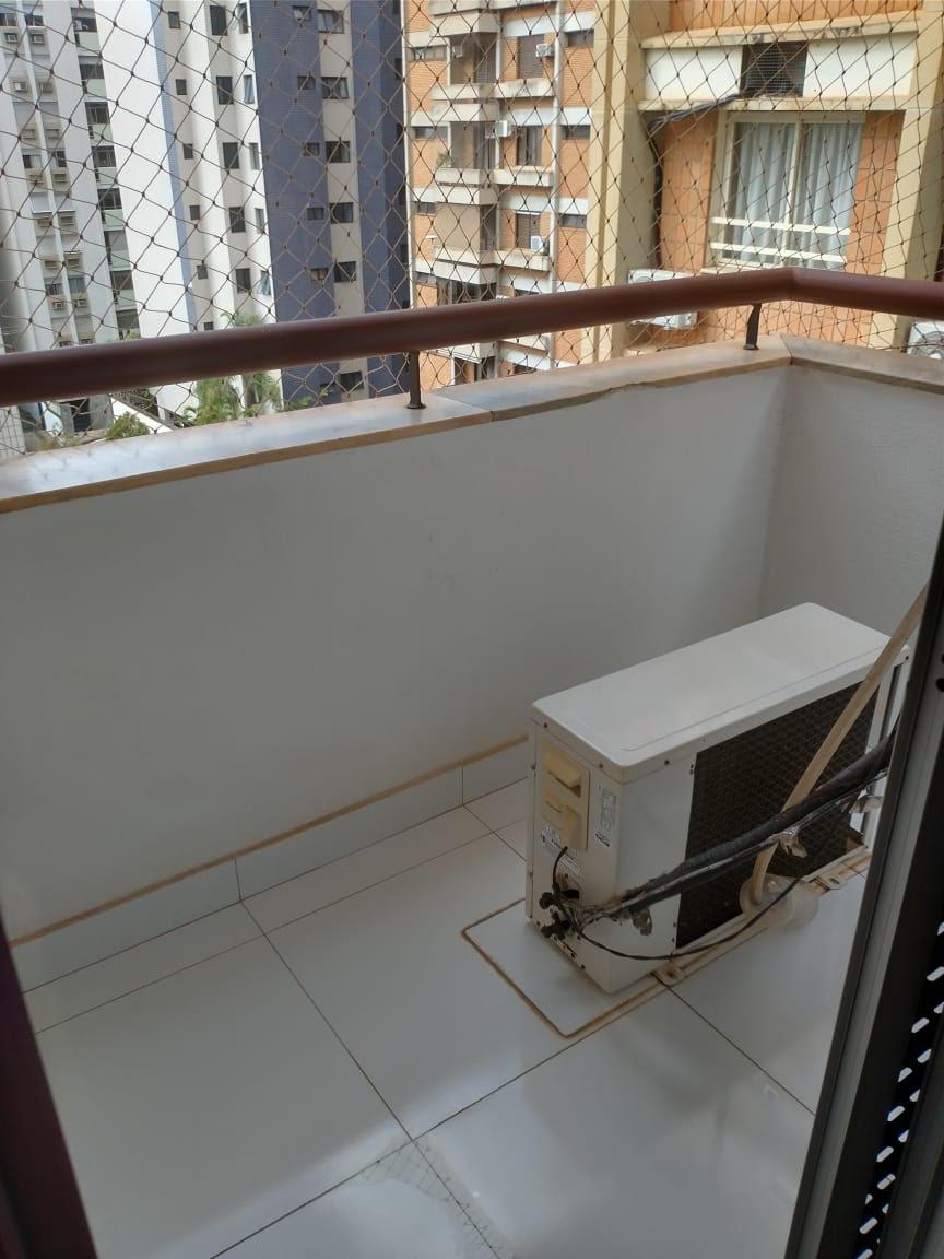 Apto com 3 dorm no Centro #9
