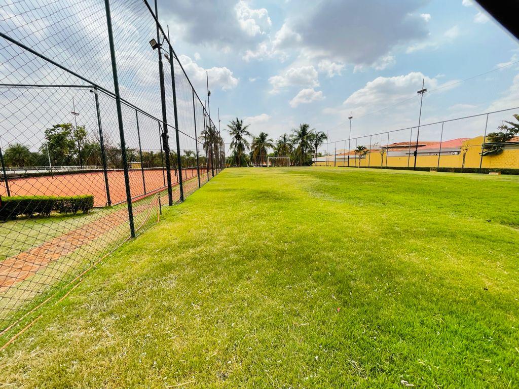 Casa de Condomínio à venda com 3 quartos, 244m² - Foto 38