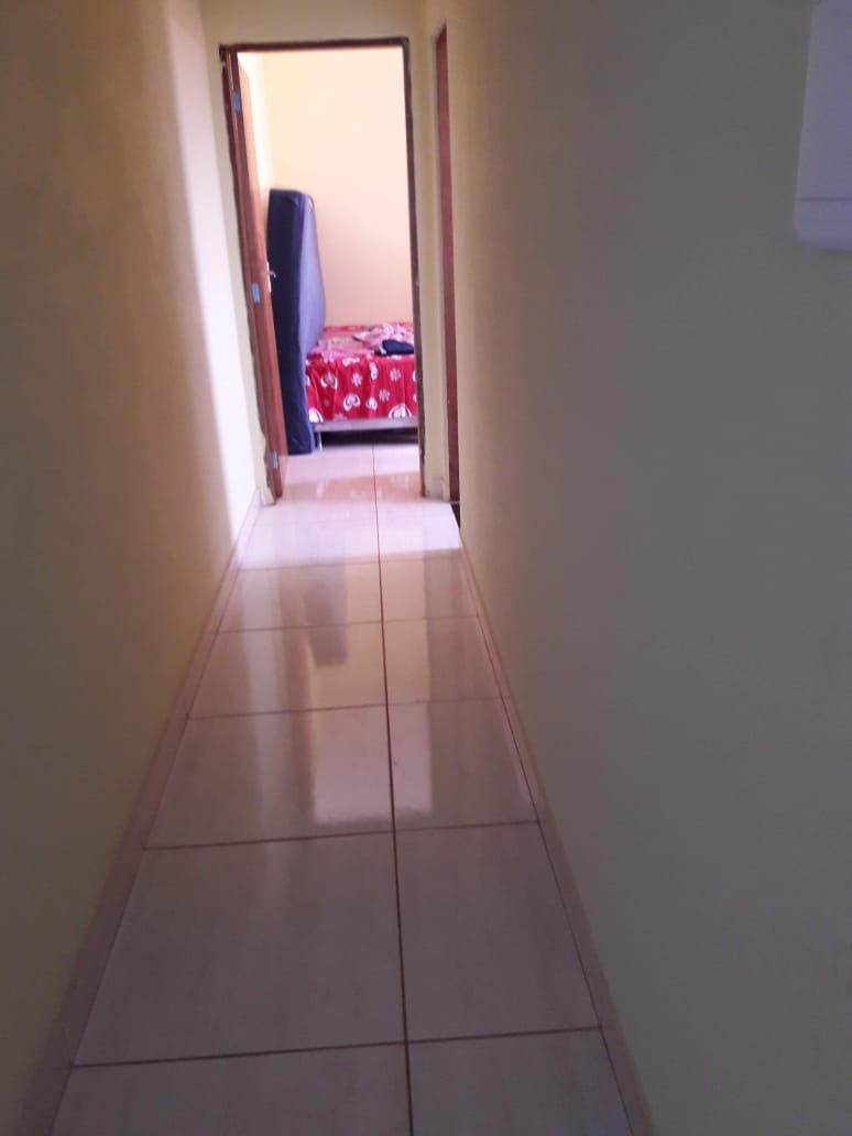 Casa à venda com 4 quartos, 160m² - Foto 6