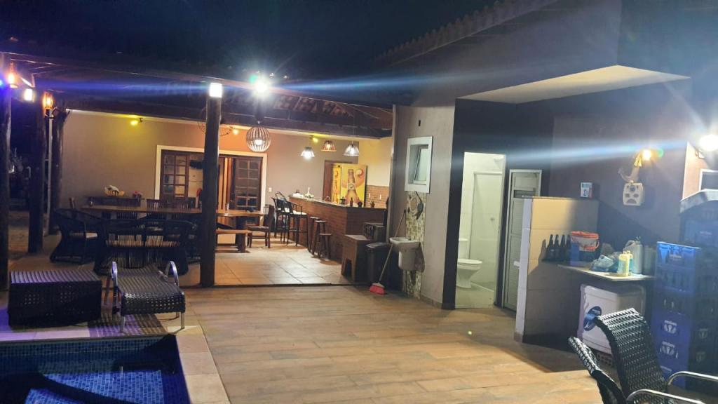 Casa de Condomínio à venda com 4 quartos, 350m² - Foto 9