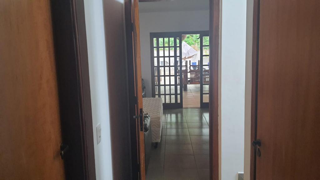 Casa de Condomínio à venda com 4 quartos, 350m² - Foto 11