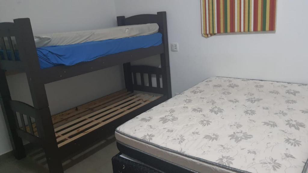 Casa de Condomínio à venda com 4 quartos, 350m² - Foto 12