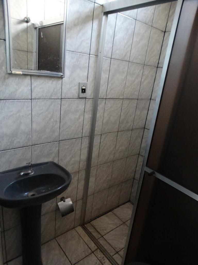 Casa à venda com 5 quartos, 250m² - Foto 16