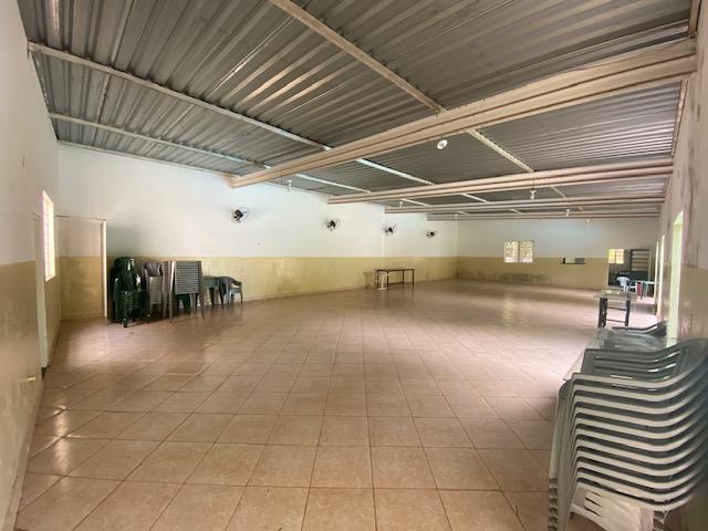 Chácara à venda com 5 quartos, 750m² - Foto 22
