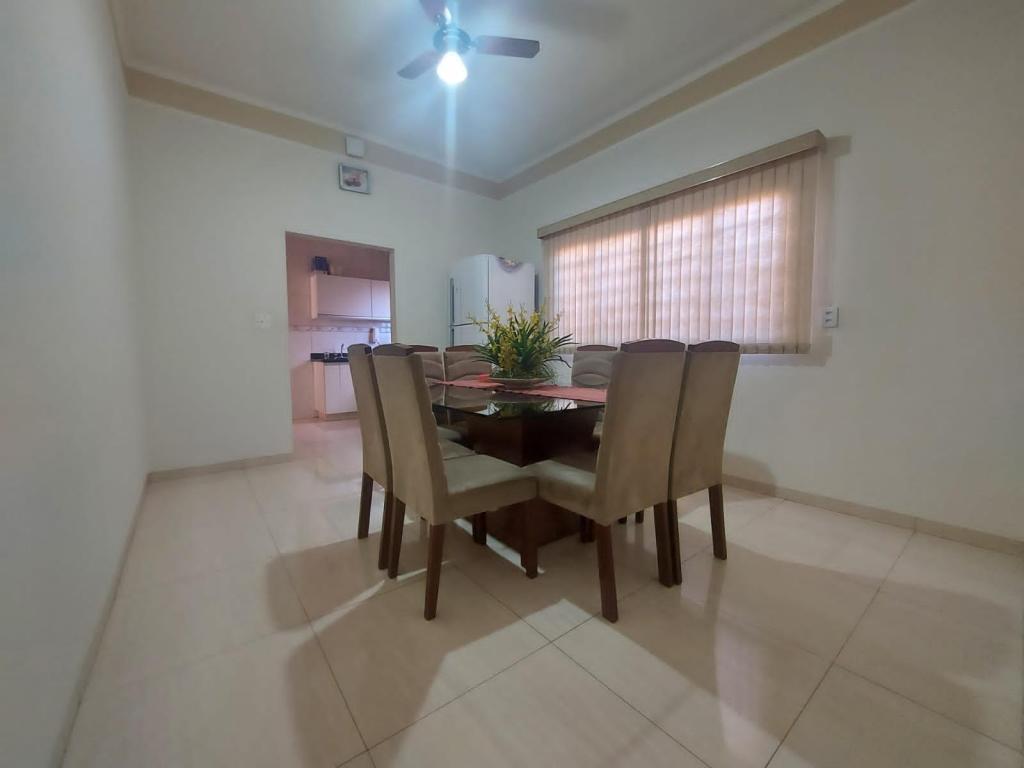 Casa, 2 quartos, 175 m² - Foto 12