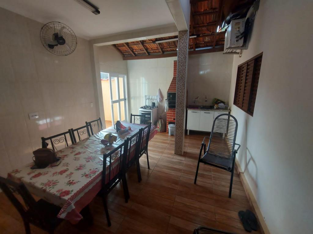 Casa, 2 quartos, 175 m² - Foto 15