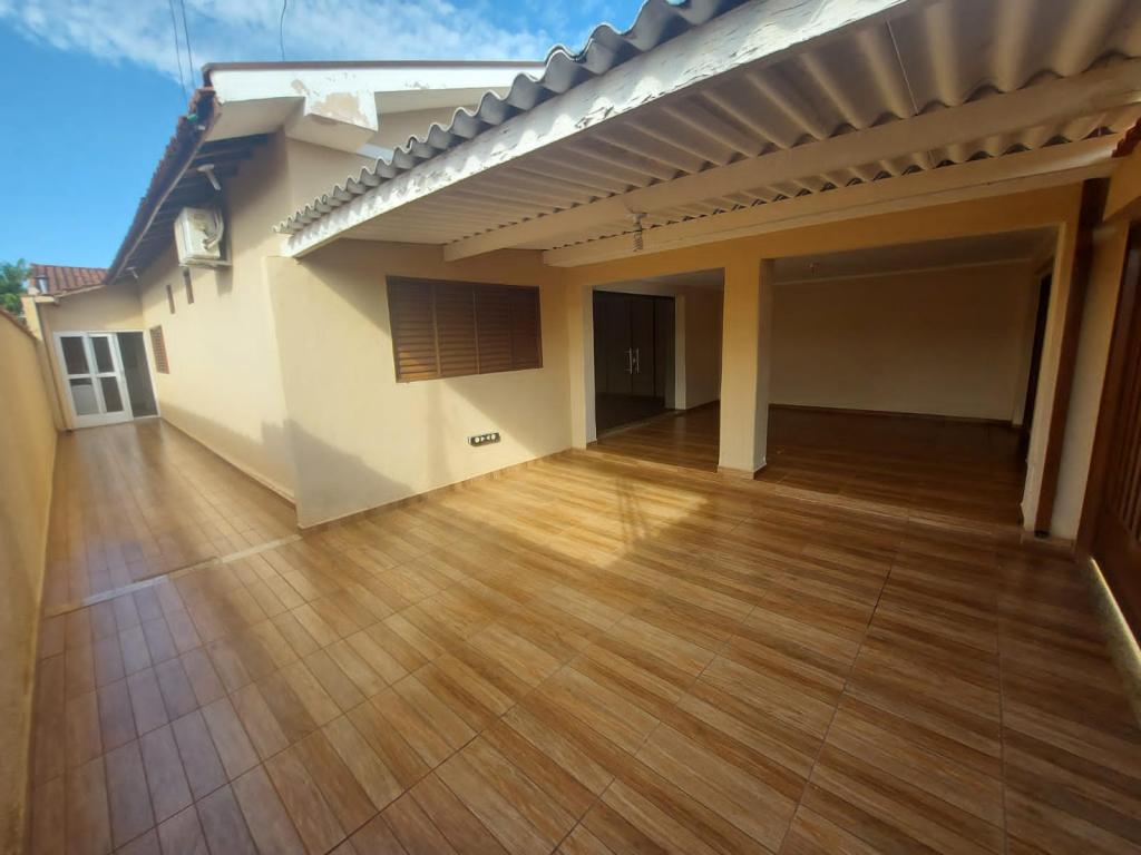 Casa, 2 quartos, 175 m² - Foto 1