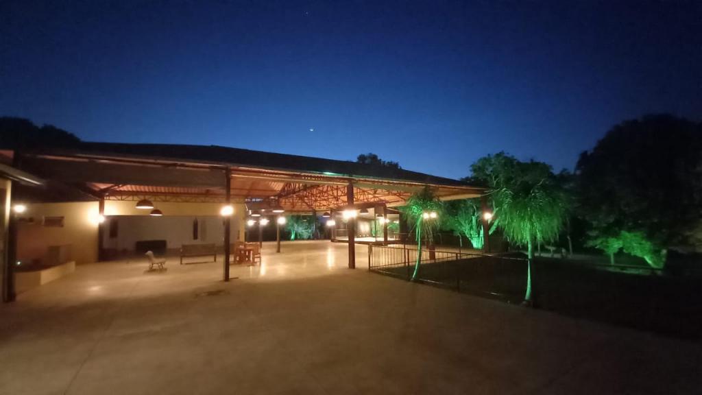 Chácara à venda com 5 quartos, 1200m² - Foto 20