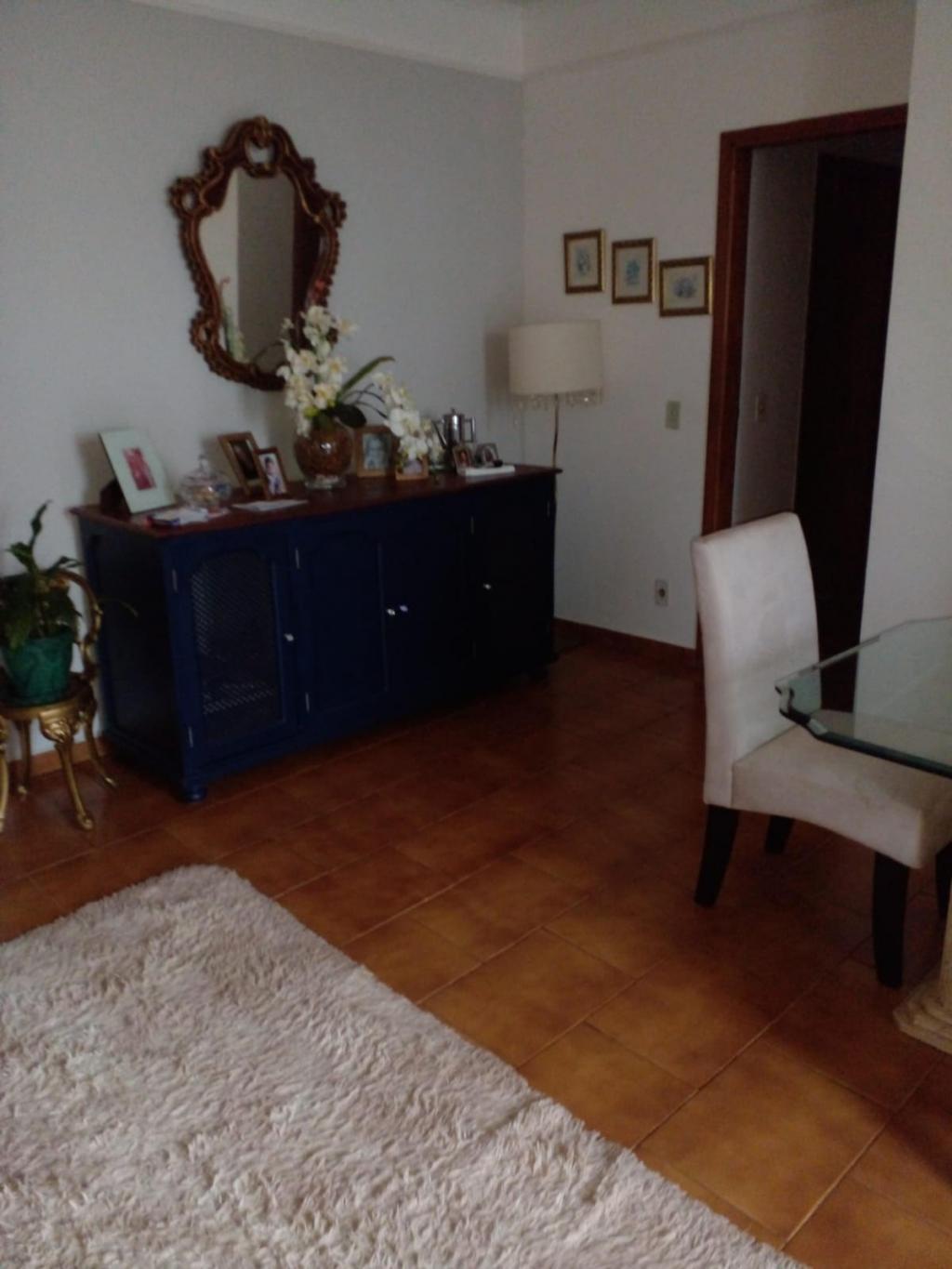 Apartamento à venda com 3 quartos, 120m² - Foto 10