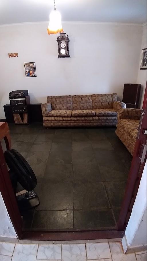 Casa à venda com 3 quartos, 120m² - Foto 2