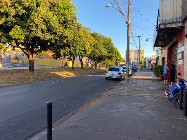 Salao Comercial Av Caramuru #7
