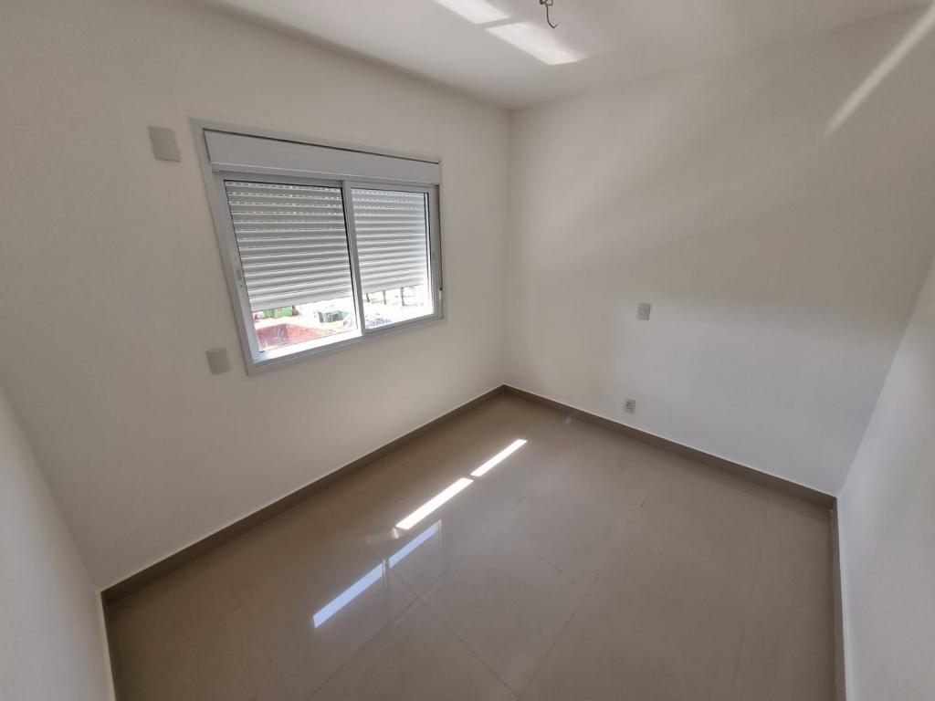 Apartamento à venda com 3 quartos, 130m² - Foto 22