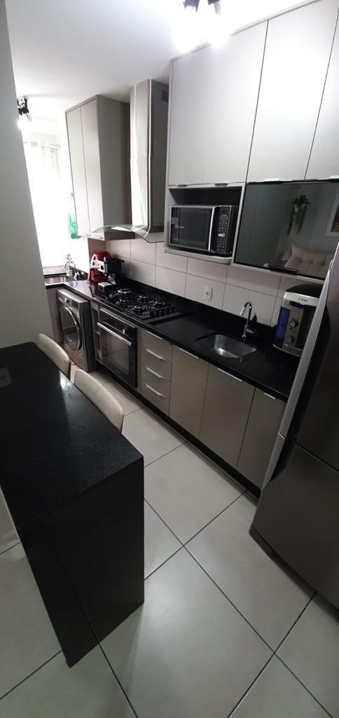 Apartamento à venda com 2 quartos, 57m² - Foto 10