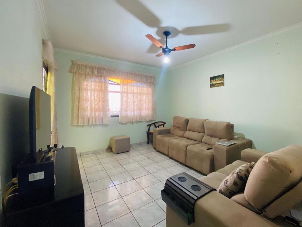 Casa, 3 quartos, 135 m² - Foto 1