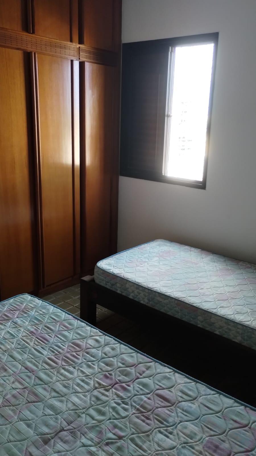 Apartamento à venda com 3 quartos, 105m² - Foto 8