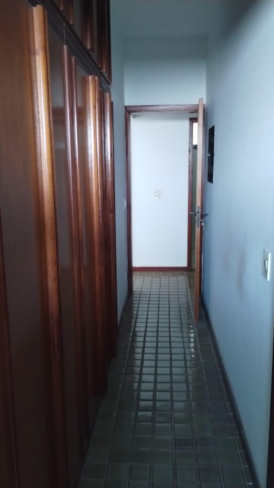 Apartamento à venda com 3 quartos, 105m² - Foto 9