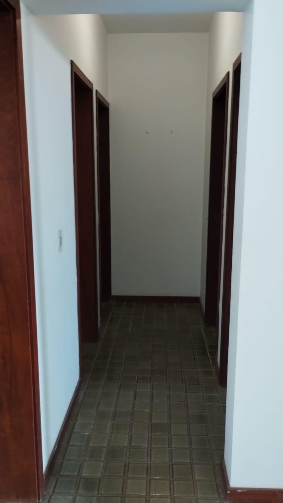 Apartamento à venda com 3 quartos, 105m² - Foto 10