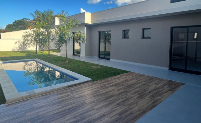 Casa, 3 quartos, 215 m² - Foto 1