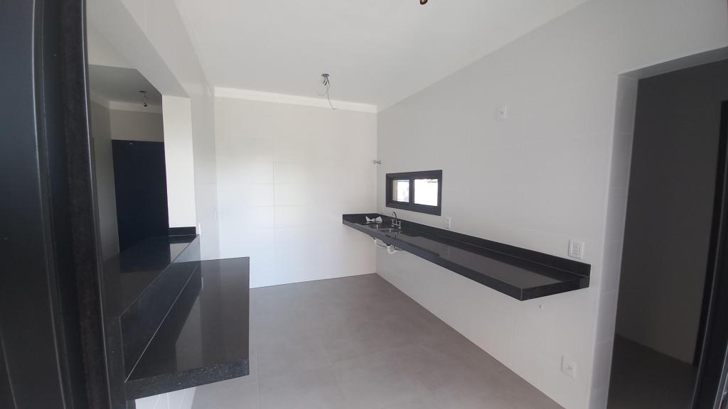 Casa, 3 quartos, 215 m² - Foto 13