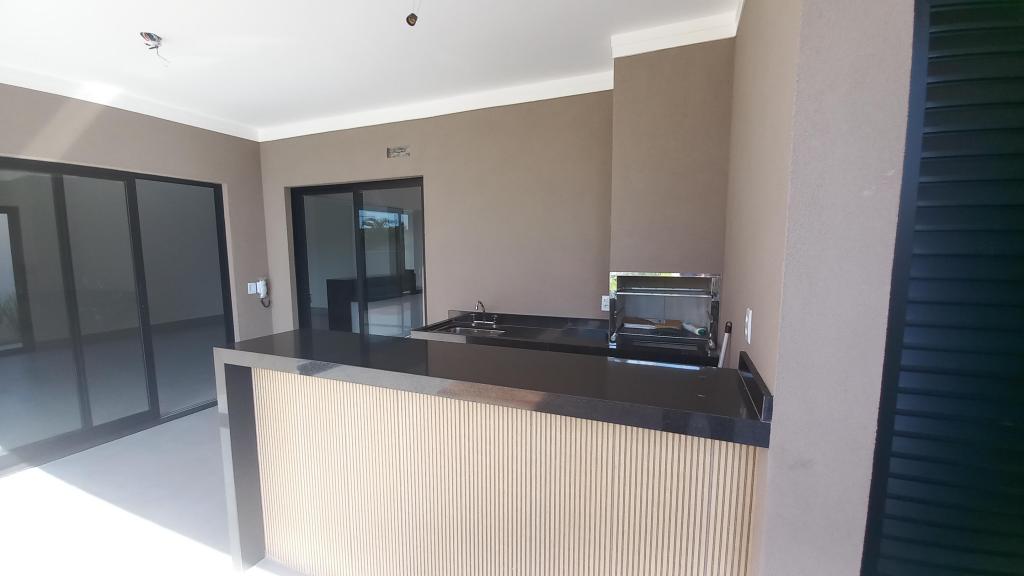 Casa, 3 quartos, 215 m² - Foto 29