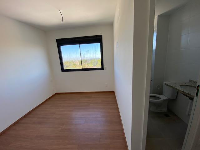 Apartamento à venda com 2 quartos, 64m² - Foto 21