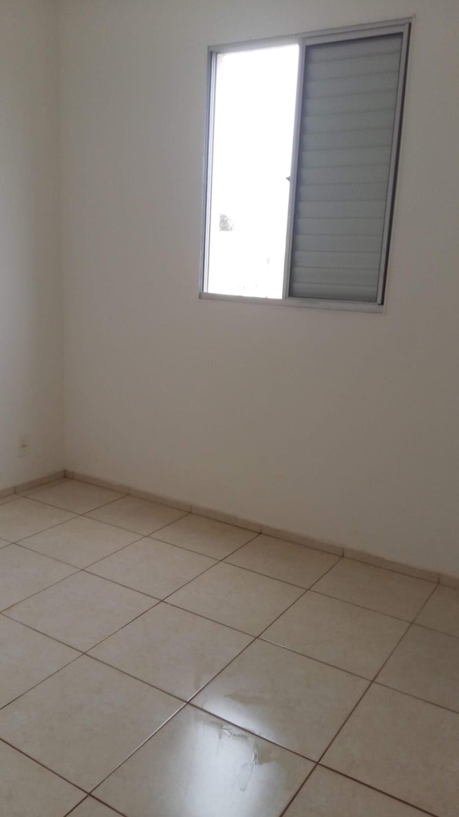 Apartamento à venda com 2 quartos, 45m² - Foto 2