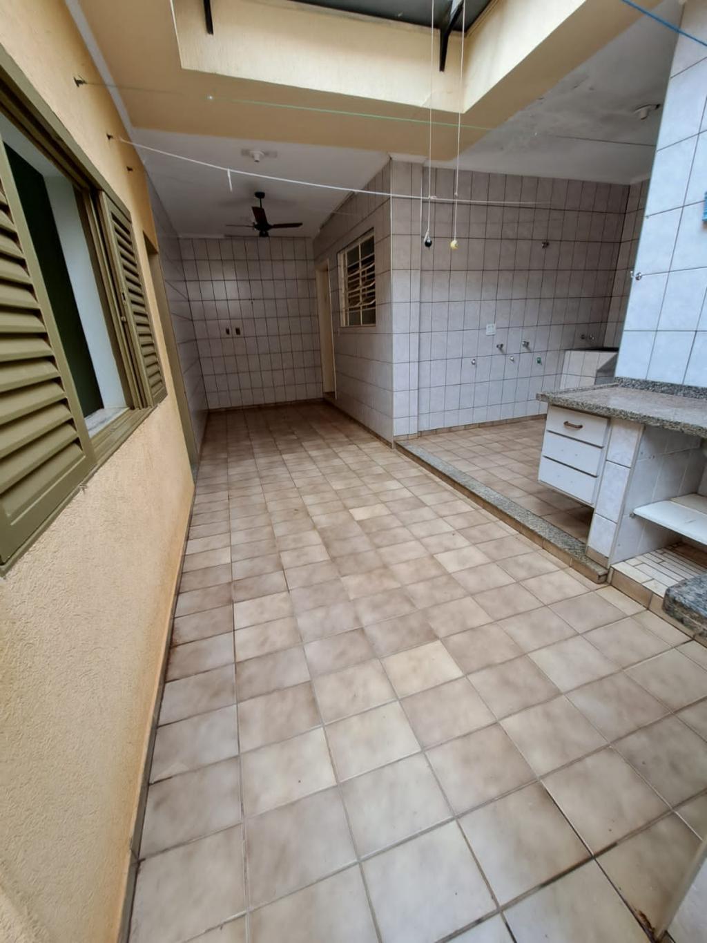 Casa à venda com 3 quartos, 139m² - Foto 12