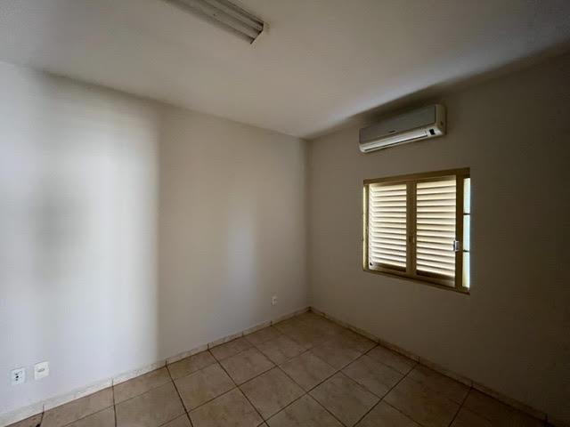 Imovel Comercial na Av Caramuru #13