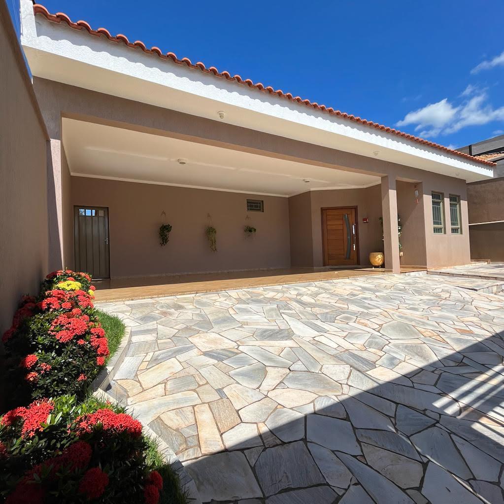 Casa, 4 quartos, 265 m² - Foto 11