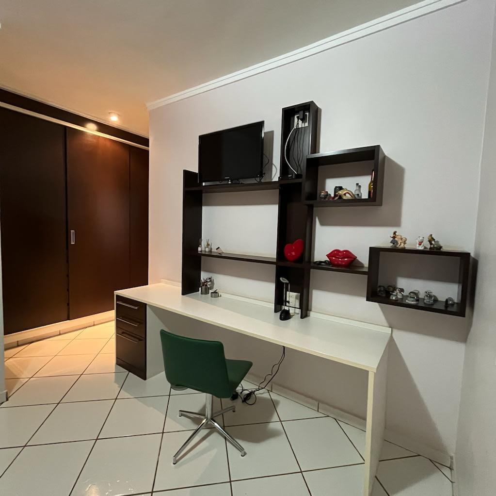 Casa, 4 quartos, 265 m² - Foto 14