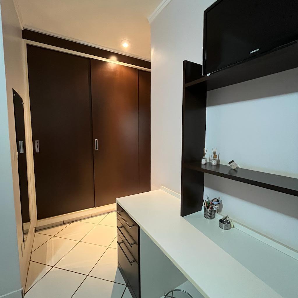 Casa, 4 quartos, 265 m² - Foto 22