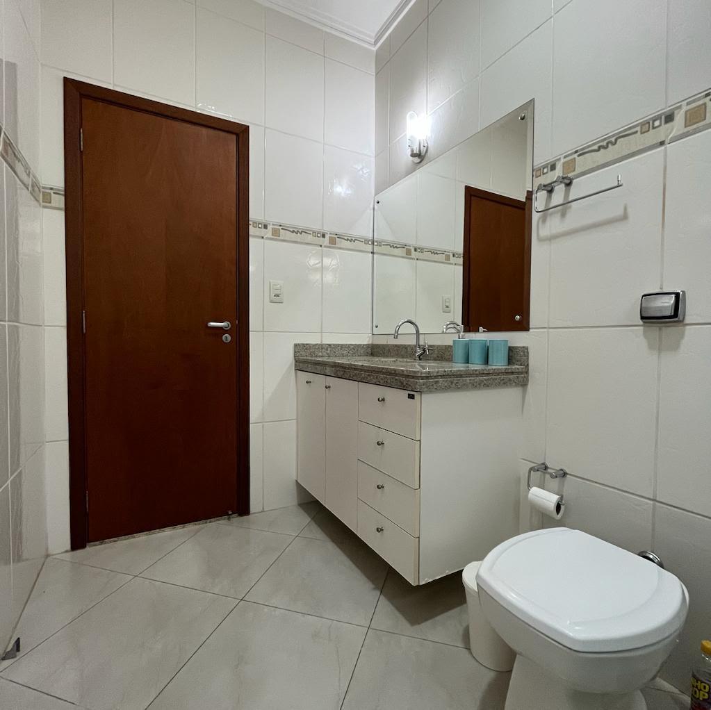 Casa, 4 quartos, 265 m² - Foto 32