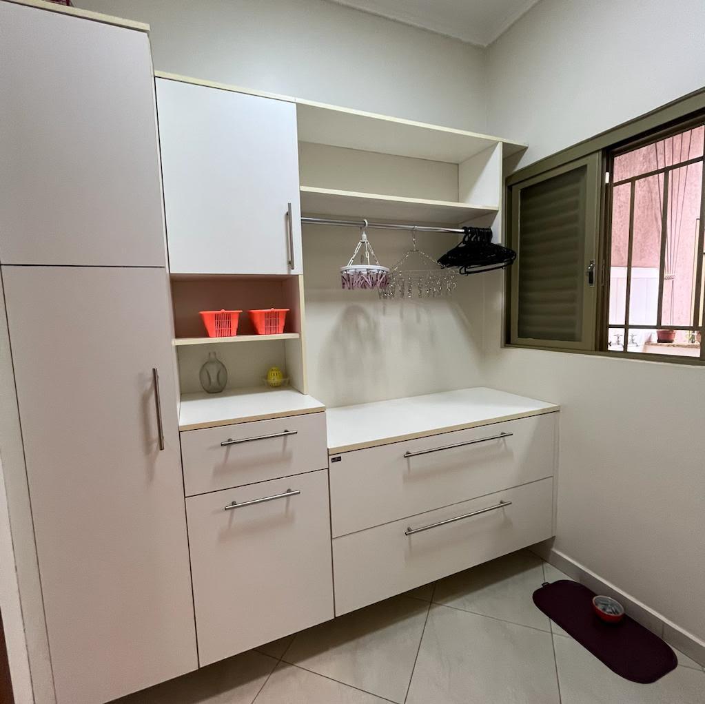 Casa, 4 quartos, 265 m² - Foto 35