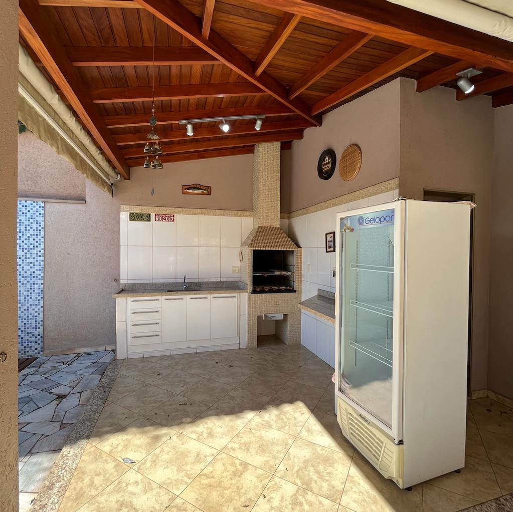 Casa, 4 quartos, 265 m² - Foto 36