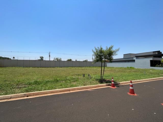 Terreno à venda, 300m² - Foto 1