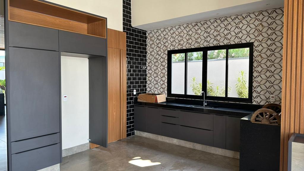 Casa de Condomínio à venda com 5 quartos, 400m² - Foto 3