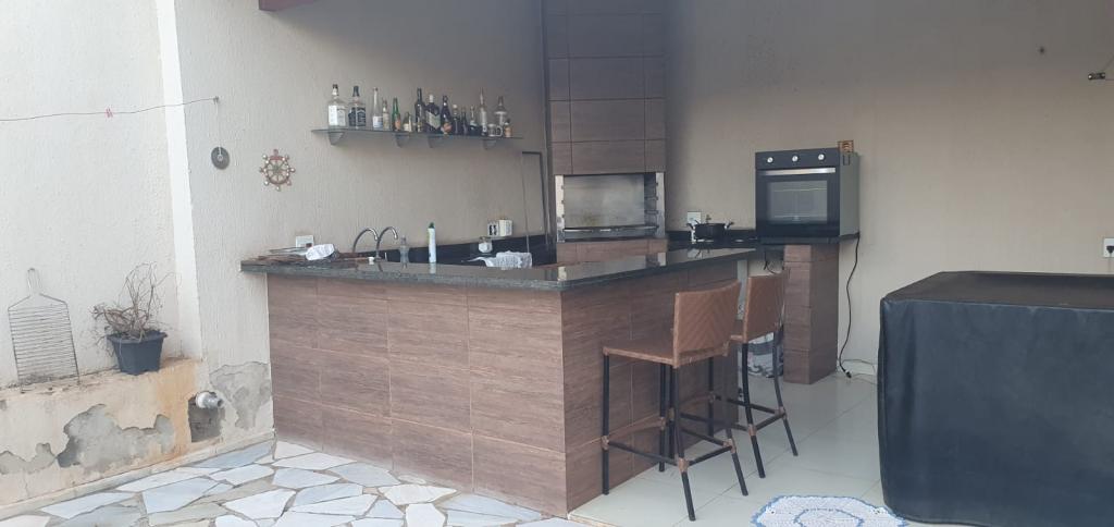 Casa, 2 quartos, 248 m² - Foto 4