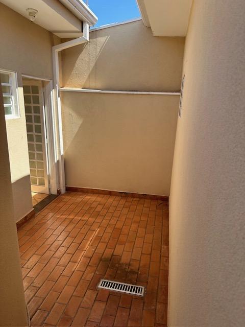 Casa à venda com 5 quartos, 324m² - Foto 8