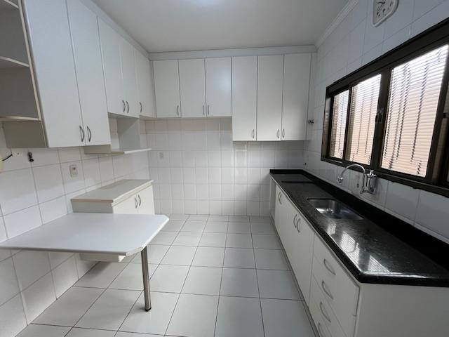 Casa à venda com 3 quartos, 161m² - Foto 18