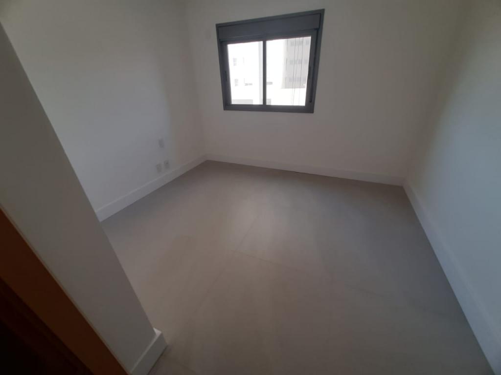 Apartamento, 3 quartos, 227 m² - Foto 8