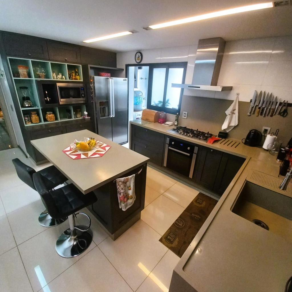 Apartamento, 3 quartos, 160 m² - Foto 8