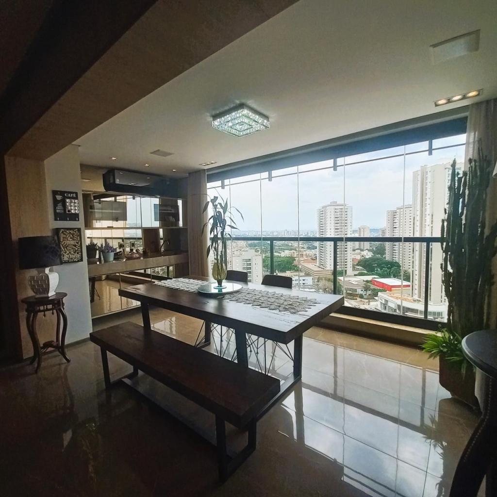 Apartamento, 3 quartos, 160 m² - Foto 1